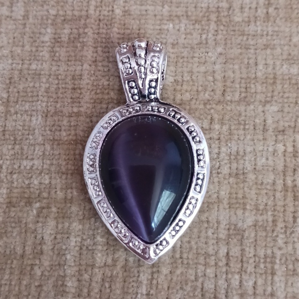 Silver Tone Purple Tear Drop Pendant